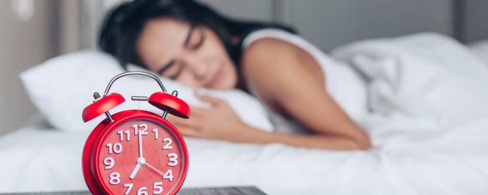 8小时睡眠论可能是错的？之前可能都睡错了（8小时睡眠论,害了我们多少年贴吧）