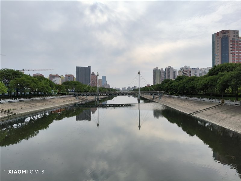 第三代自拍手机小米Civi3首发评测:拍照再进化 性能让小姐姐们再也不会喊卡了