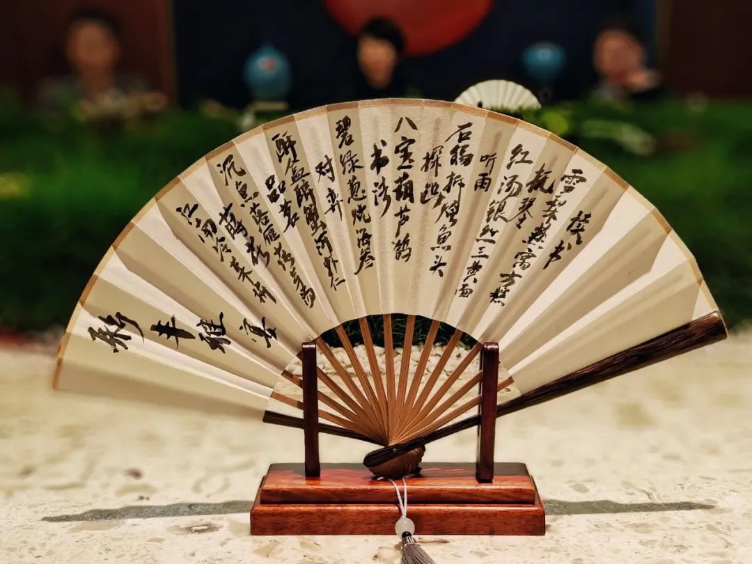 如何用不甜的方式打开无锡？