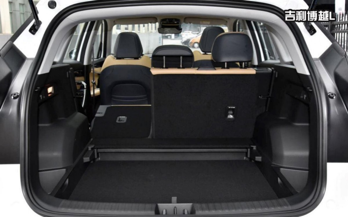 超有个性的家用SUV 东风风神皓极和吉利博越L选谁好?