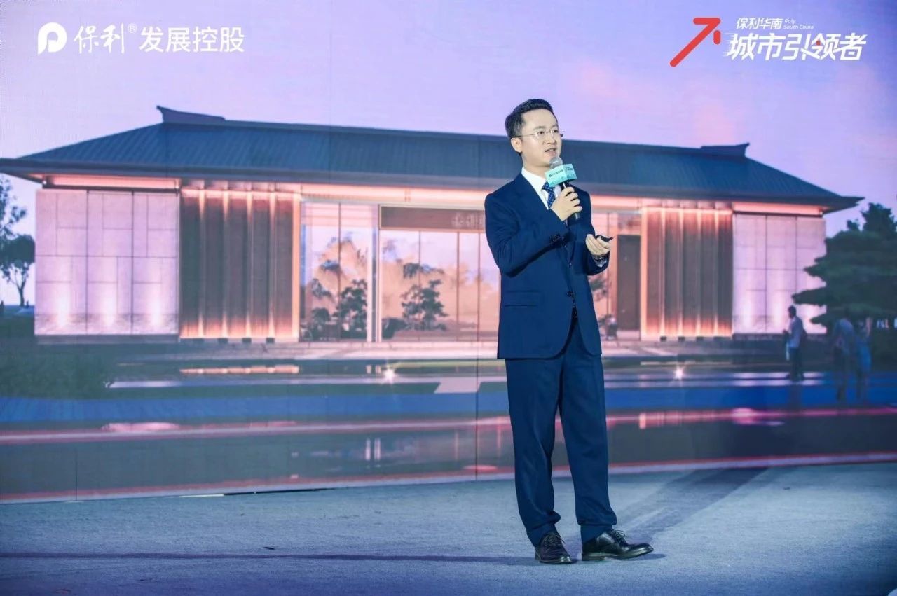 12现场图:文总演讲