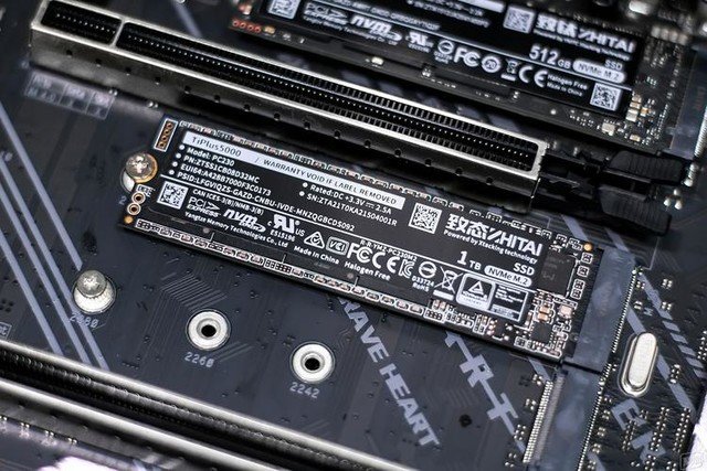 【秒懂知识库】PCIe4.0 的硬盘插到3.0接口上性能会有损耗吗?