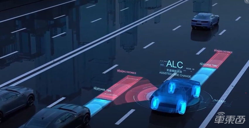华为版Model S来了！鸿蒙座舱+智驾+光场屏，智能化武装到牙齿