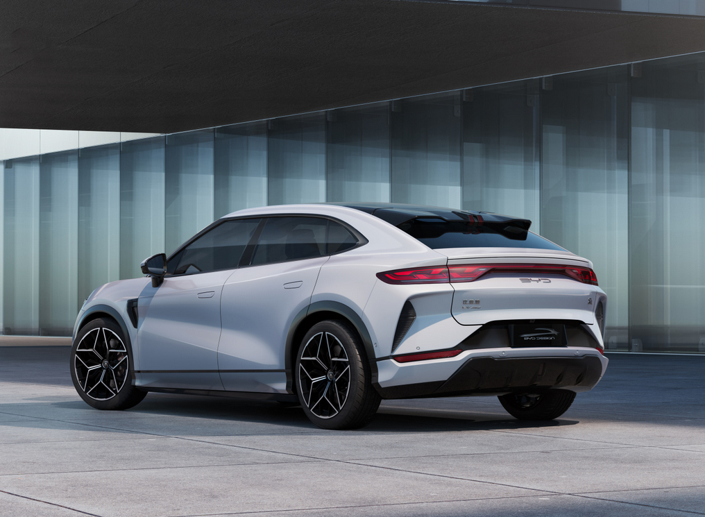 比亚迪宋L上市 比预售价便宜3万 好像也没啥惊喜