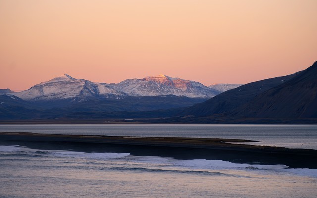 壮丽风光与神奇极光 富士GFX100S探秘冰岛美景