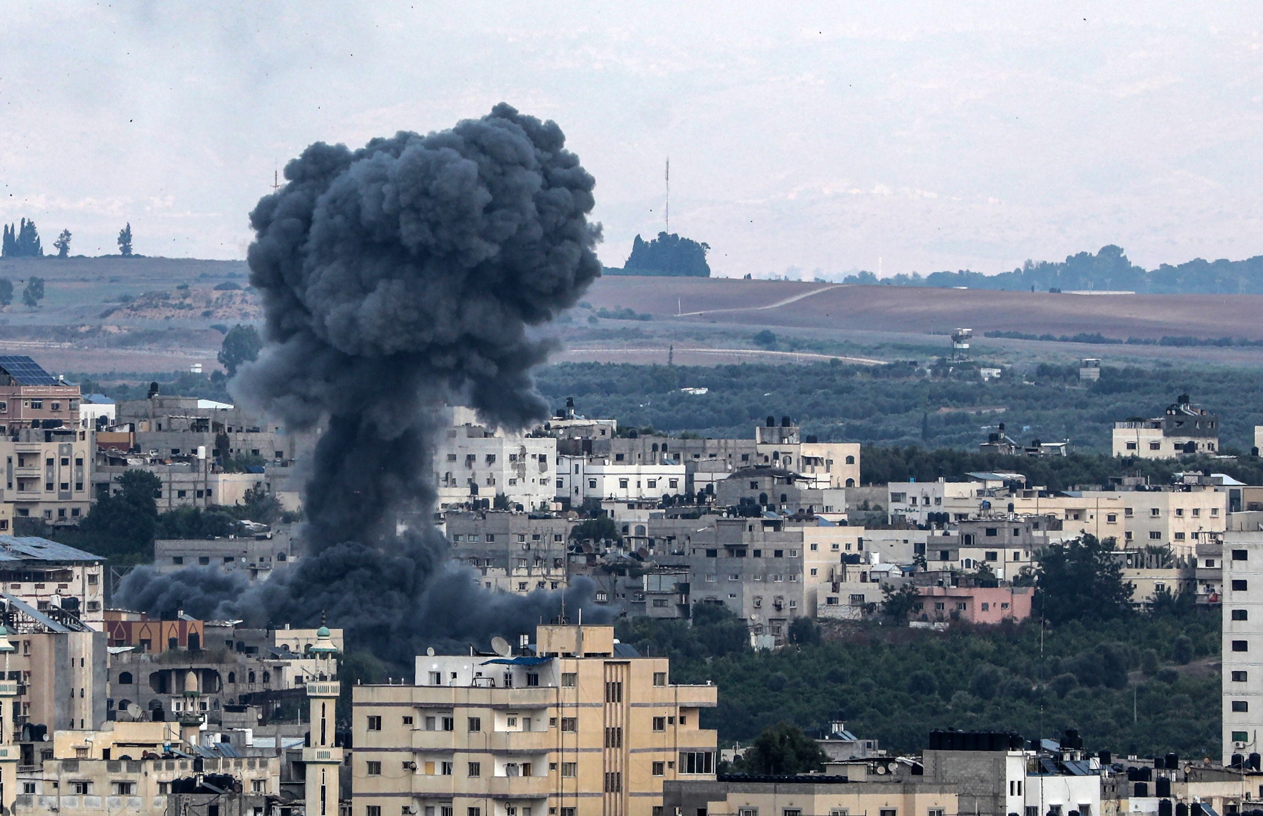 10月8日，以色列空袭加沙地带 图自IC photo