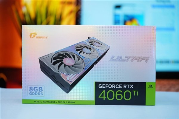 高颜值波普风!七彩虹RTX 4060 Ti Ultra W OC显卡图赏