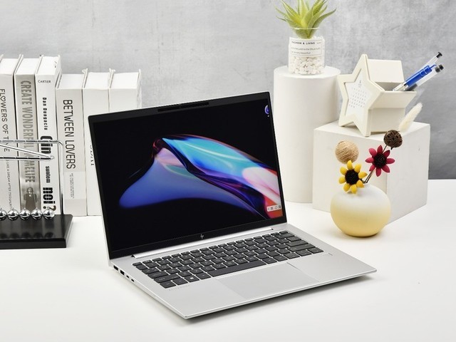 商务本标杆级体验 惠普战 X 锐龙版评测