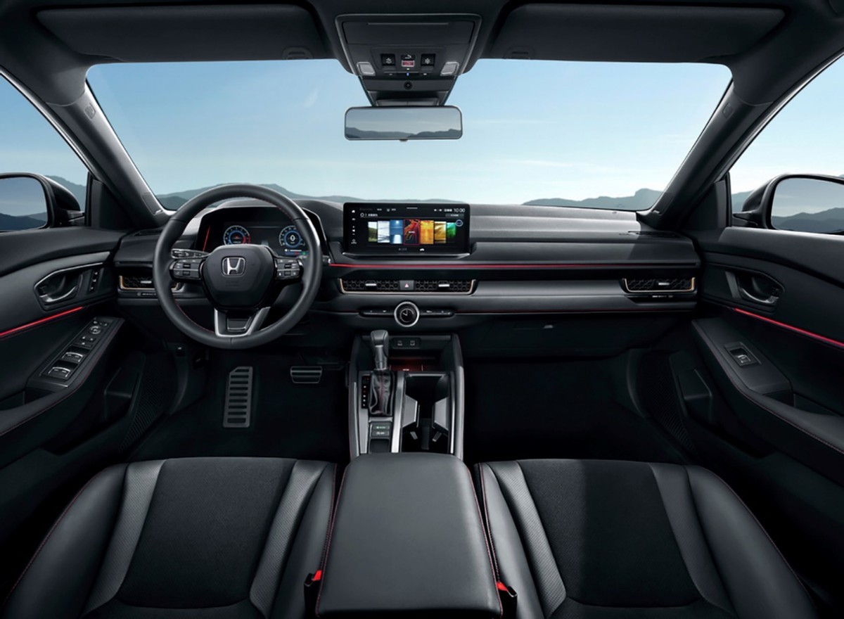 这个7月挺热闹 一大堆新车要上市 腾势N7/大众ID.7/英仕派/蒙迪欧