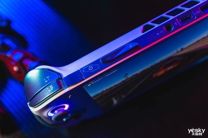 OneXPlayer飞行家F1掌机评测:移动游戏利器,《赛博朋克2077》流畅玩