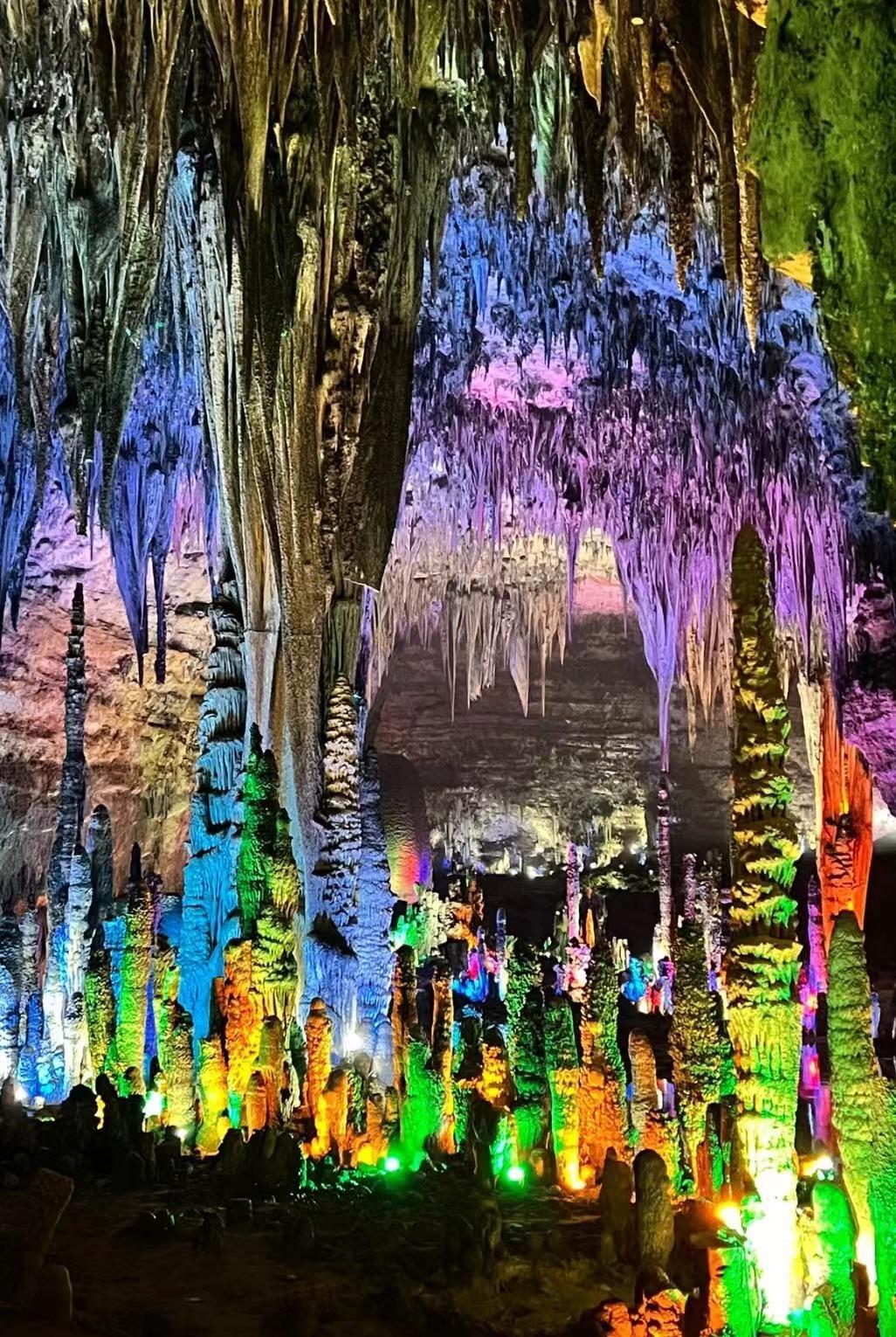 山、水、古城、民族风情…… 看秘境湘西中的诗和远方