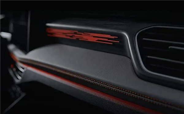 撞脸大哥途锐 大众探岳黑火山版发布 2.0T还带四驱