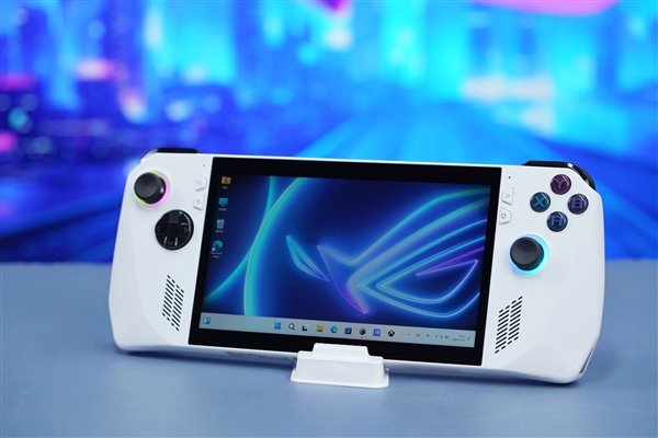 掌上爽玩3A大作!华硕ROG Ally游戏掌机图赏