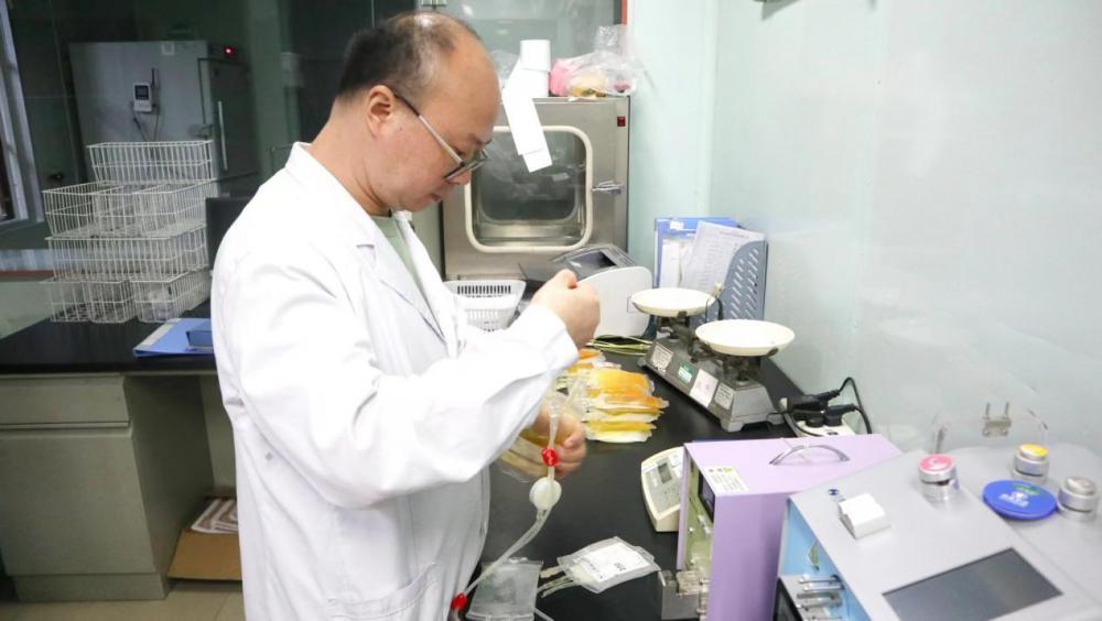 二十载岁月峥嵘,以热血守护热“血”——访垫江县中心血库_凤凰网