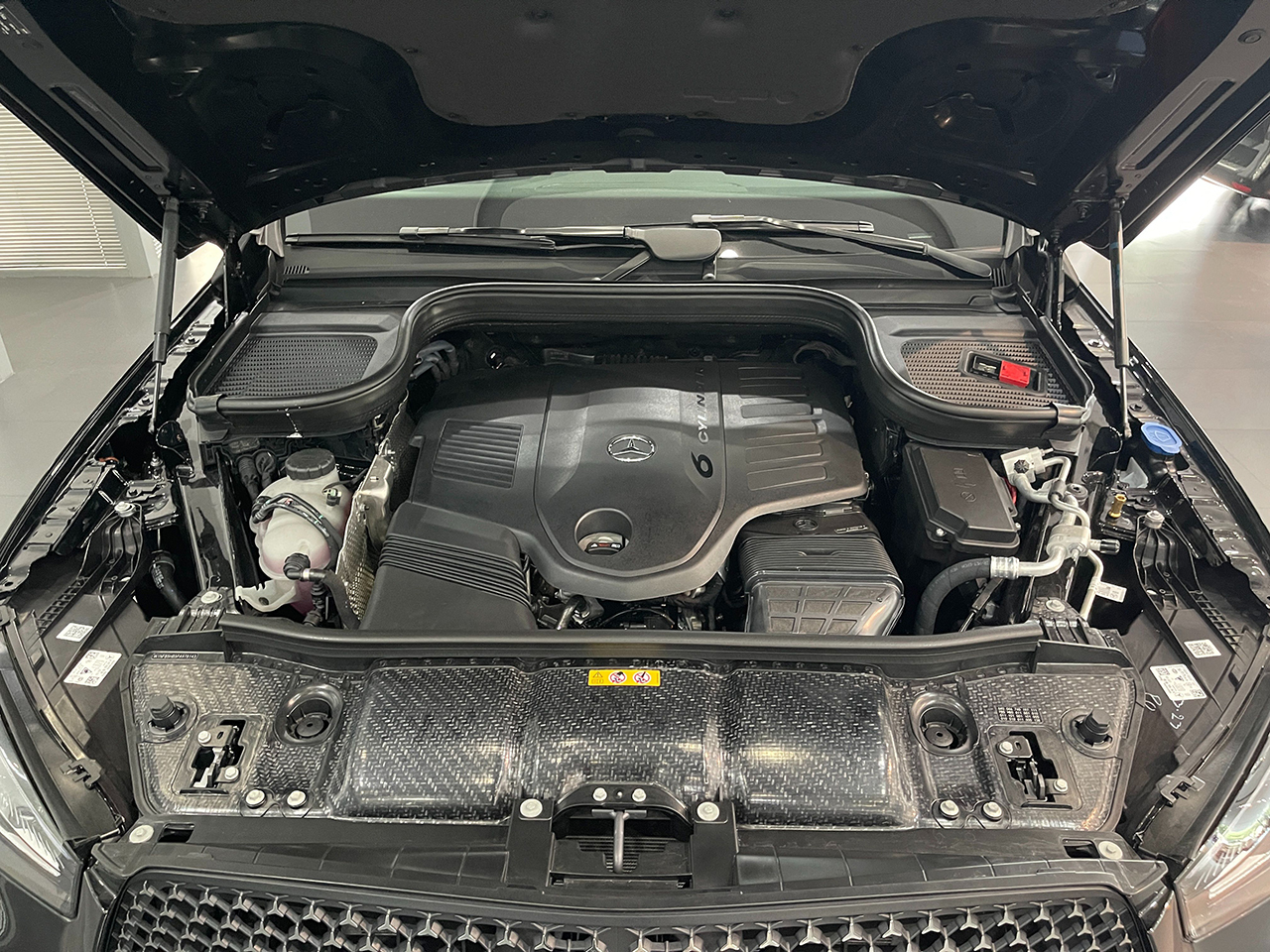 尽快国产吧!价格和空间打不过宝马X5,2024款奔驰GLE到店实拍