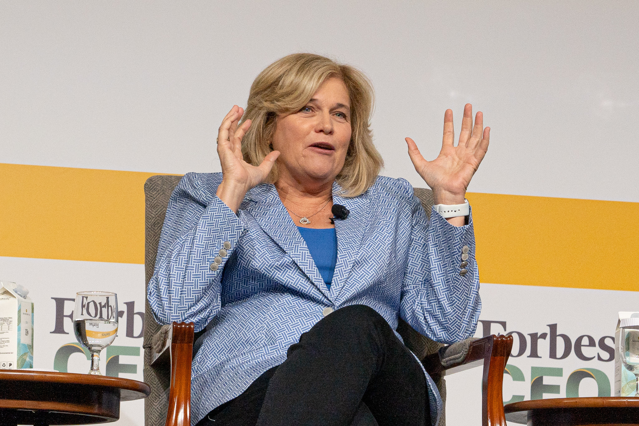 在华投资机会“消亡”？美国万亿资产投资机构CEO反驳_凤凰网