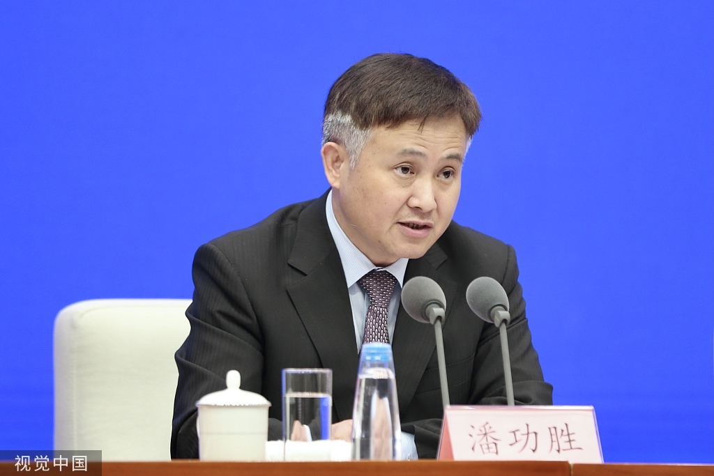 60岁潘功胜接棒易纲担任央行行长，此前已任党委书记凤凰网 