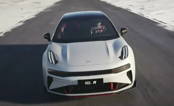 12303台!极氪汽车8月交付量再创新高 001 FR今晚亮相