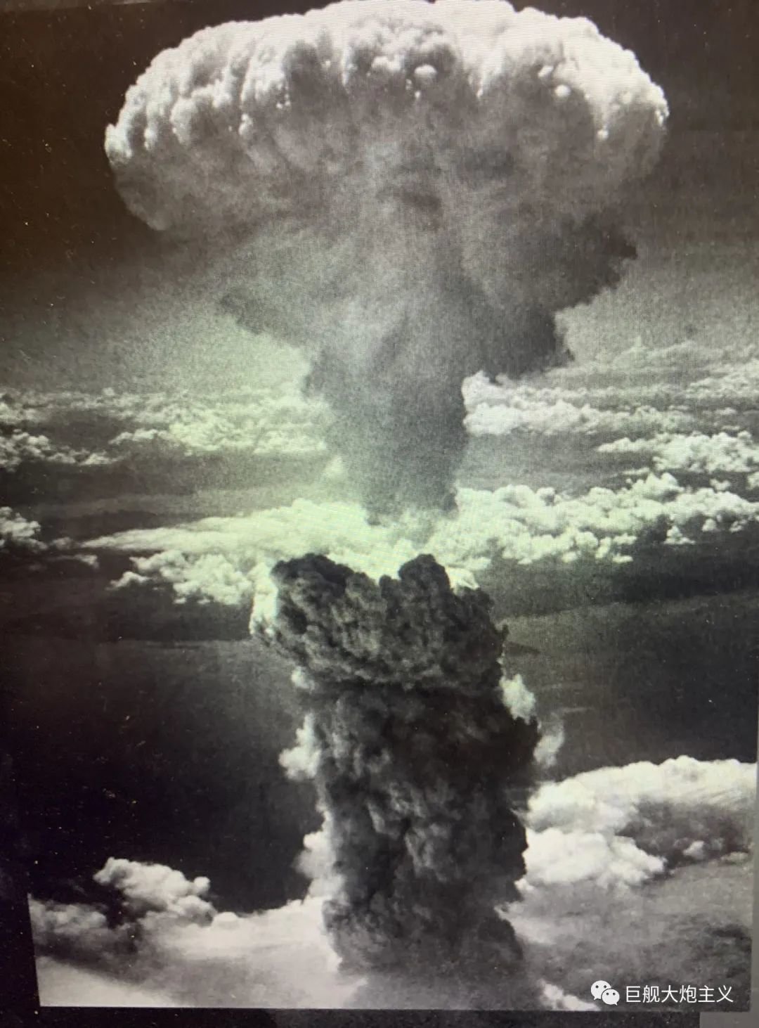 美国人如何捕捉广岛长崎核弹爆炸时的壮观景象，一段不为人知的往事（精彩视频）_凤凰网