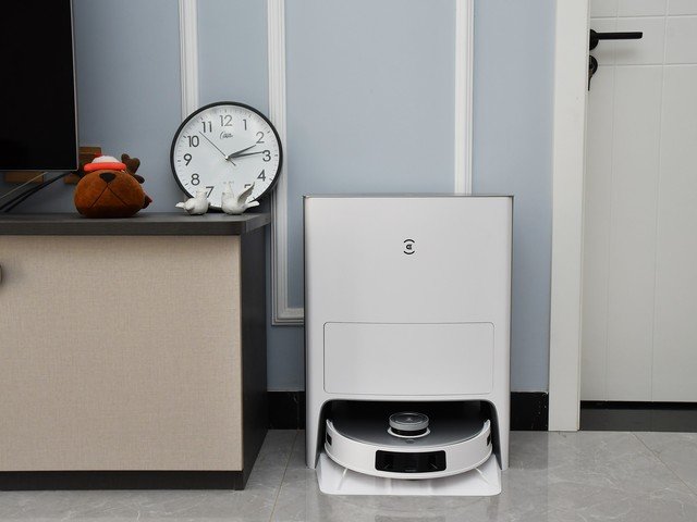 【有料评测】支持55度热水扫洗拖的扫地机器人?科沃斯地宝T20 PRO全面评测