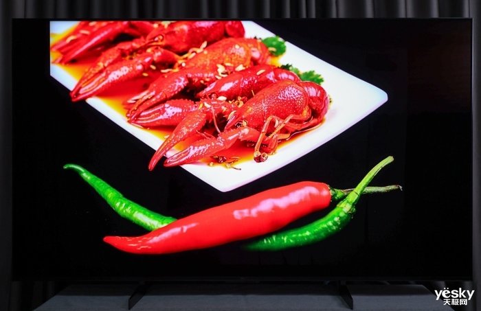 旗舰Mini LED电视守门员 85英寸TCL Q10H评测