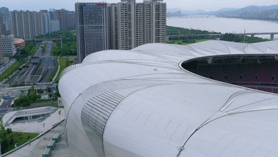 动图来源：钱江晚报