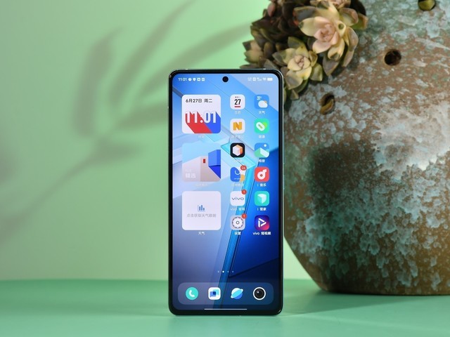 iQOO 11S长测:两大升级不算啥,关键一点才是真的爽