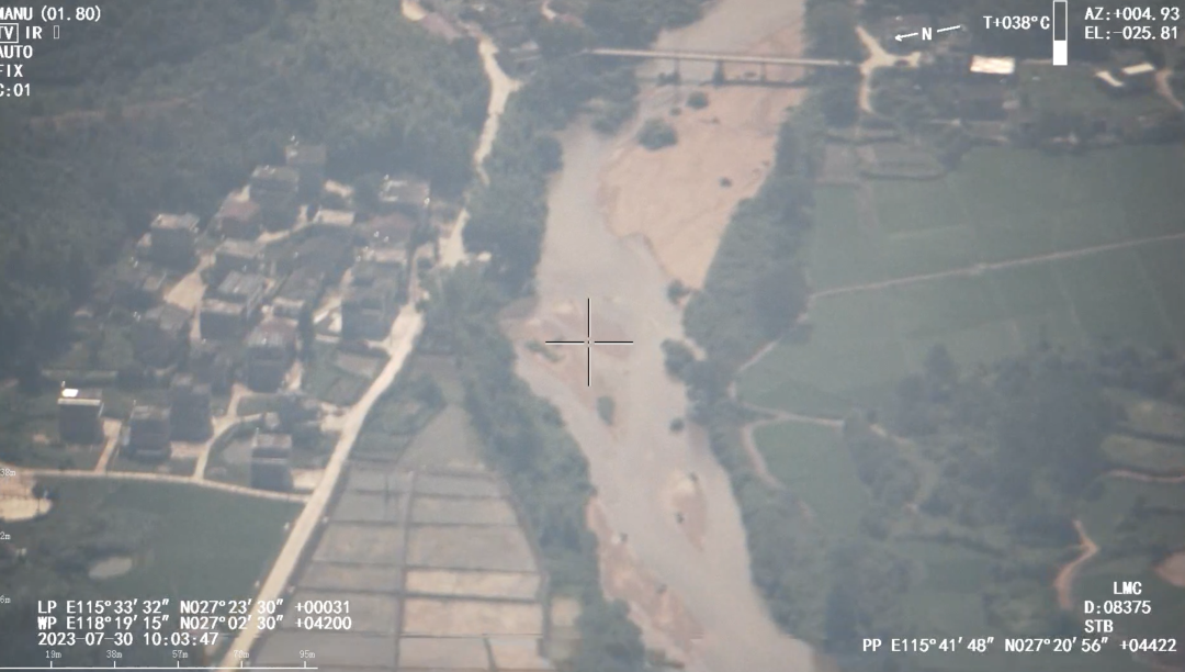 “翼龙”-2H应急救灾型无人机拍摄的受灾地区画面