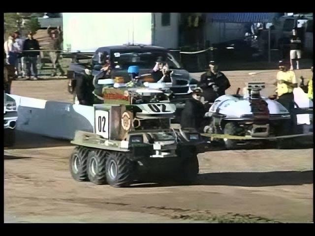 首届 DARPA 现场,图/YouTube