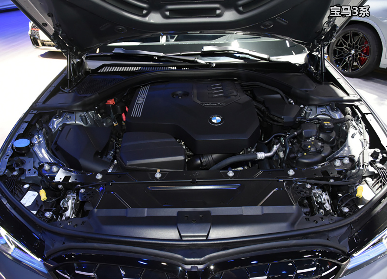 谁是更运动的豪华中级车?沃尔沃S60对比宝马3系