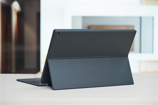 小米首款二合一笔记本!小米笔记本12.4图赏