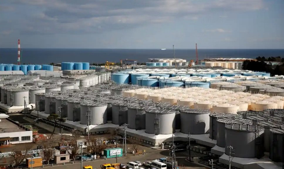 福岛核电站用于保存核污水的庞大储水罐（路透社）