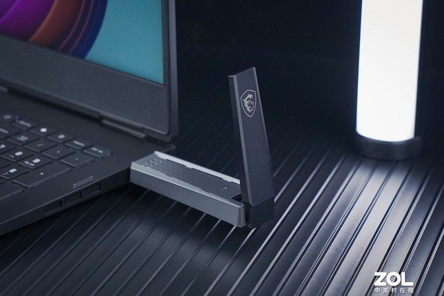 【有料评测】微星AX1800魔龙飞翼USB无线网卡评测 老机升级WIFI6如此简单