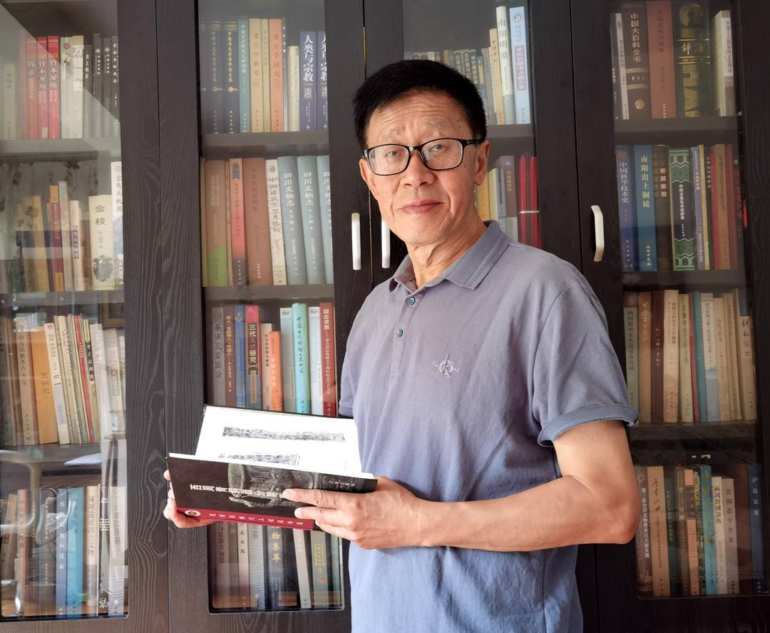 殷殷嘱托巴蜀回响丨当鸭子河畔迎来“古蜀之眼”的凝望 对话陈德安:一生探秘三星堆_凤凰网