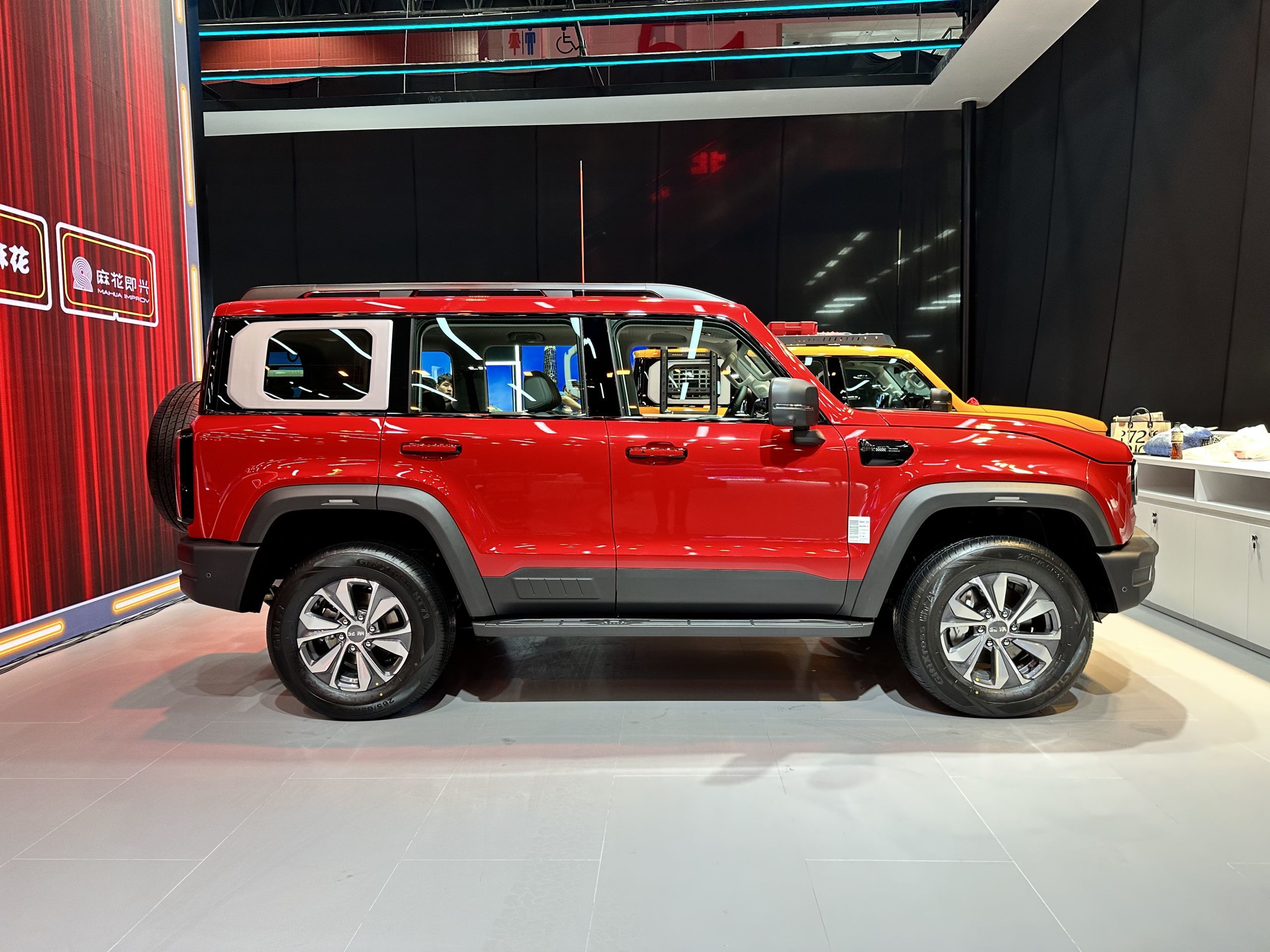 2023广州车展探馆:全新bj40城市猎人版