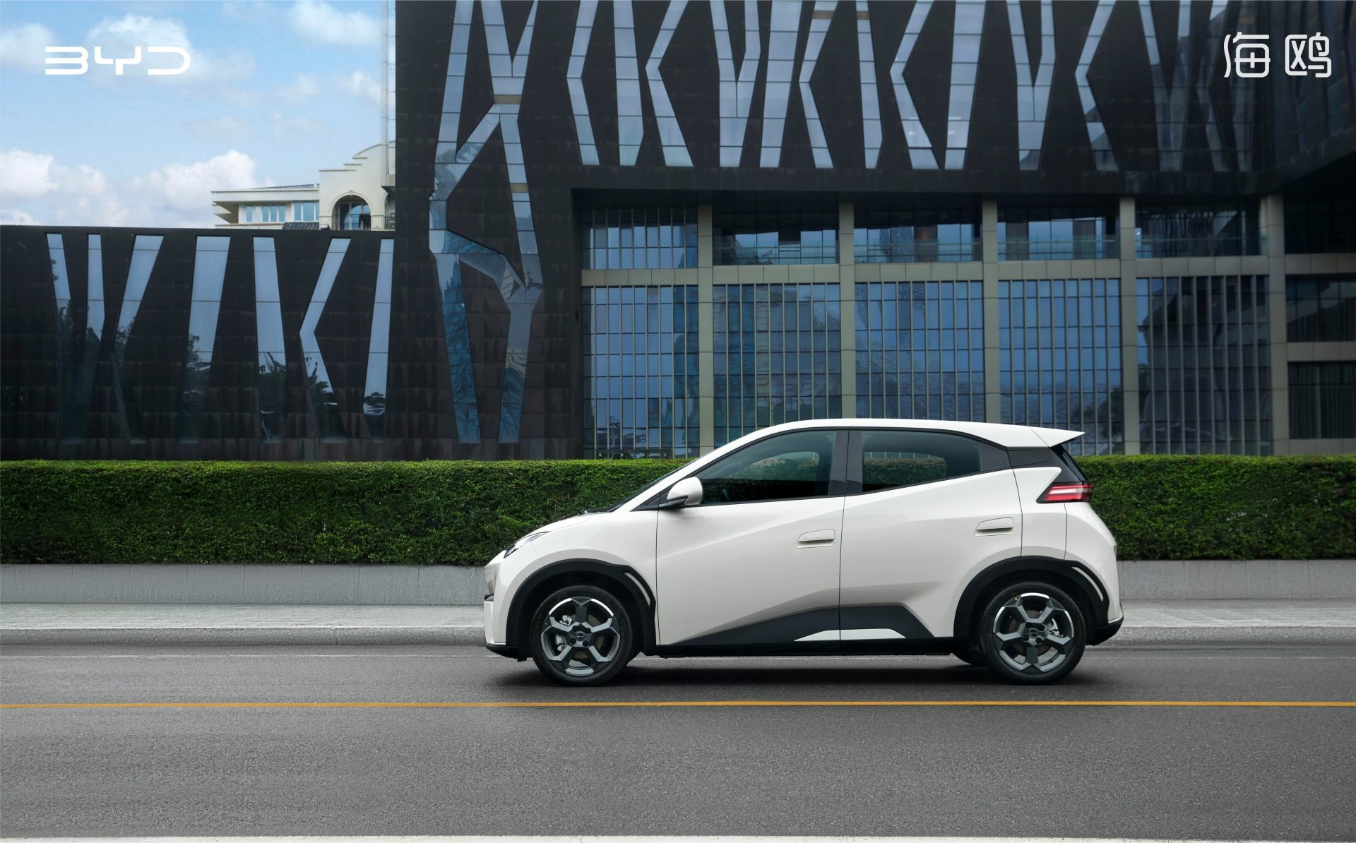 增暖阳白外观/深海蓝内饰 比亚迪海鸥推全新配色_凤凰网汽车_凤凰网