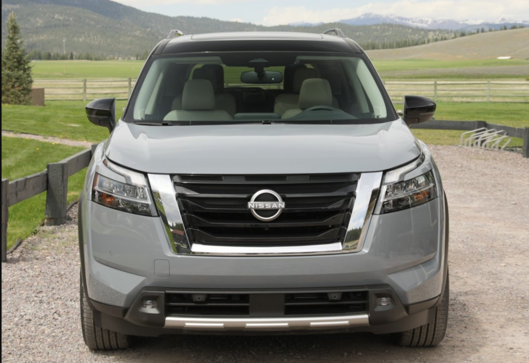 约合人民币23万元起,新款日产pathfinder发布,搭载v6发动机_凤凰网