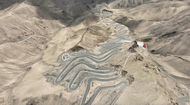 极限路书之西行漫记:与70迈A810一起行摄英雄之路 挑战12000公里新疆环游