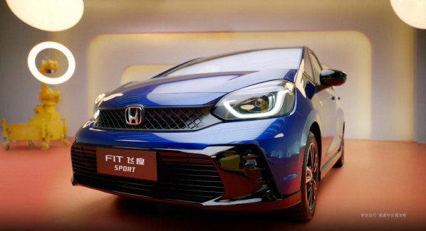 新款本田飞度