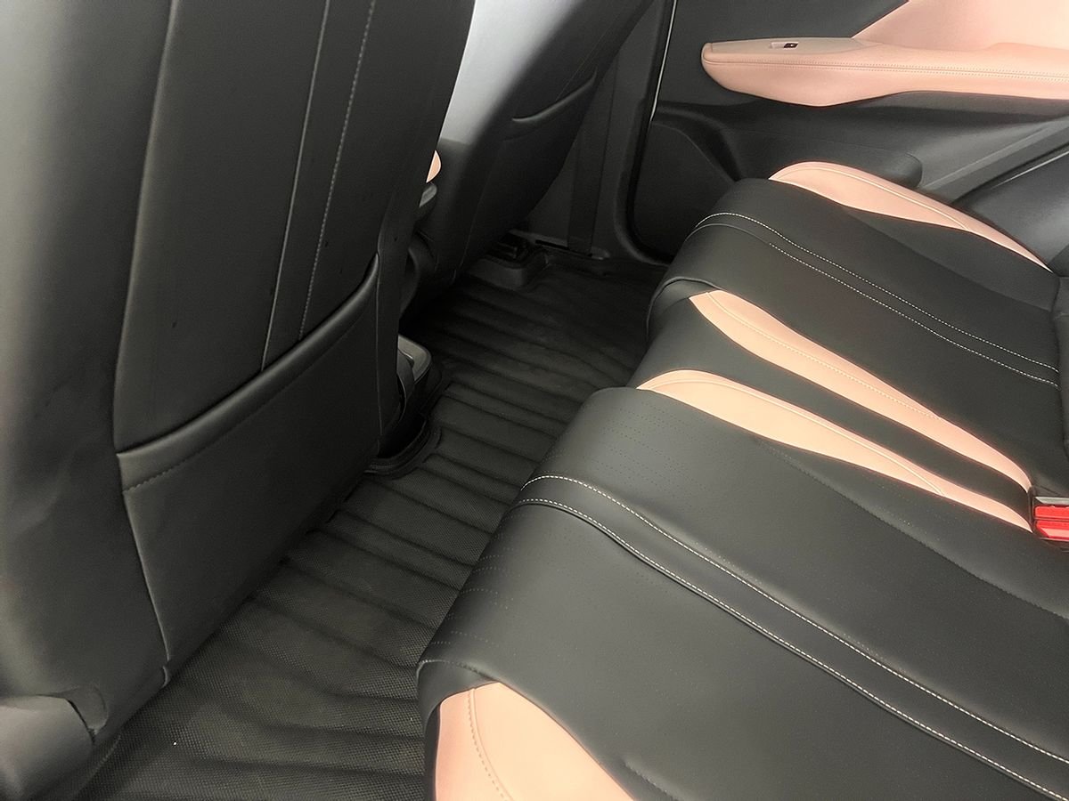 5月卖了8000多辆,它和五菱缤果怎么选?比亚迪海鸥实拍