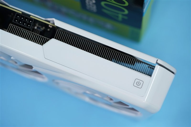 175W功耗释放稳压64℃!铭瑄RTX 4060 Ti iCraft OC8G瑷珈显卡评测:二次元秀肌肉