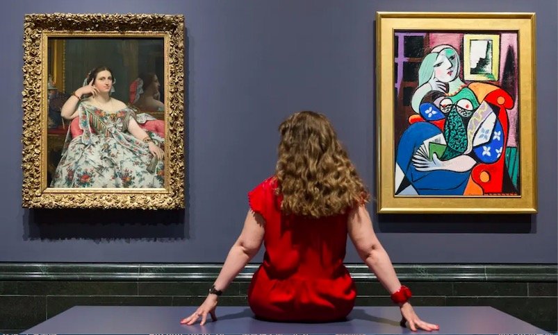 英国国家美术馆“毕加索-安格尔：面对面”展览现场