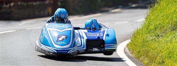 极速可达330kmh!全球最危险的摩托赛事曼岛TT拉开帷幕