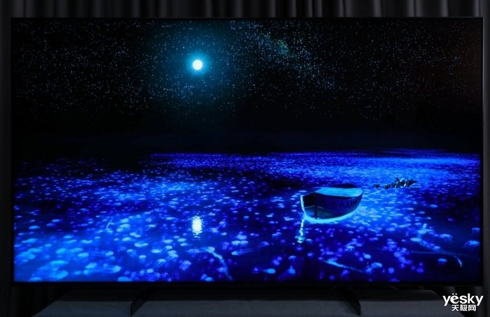 旗舰Mini LED电视守门员 85英寸TCL Q10H评测