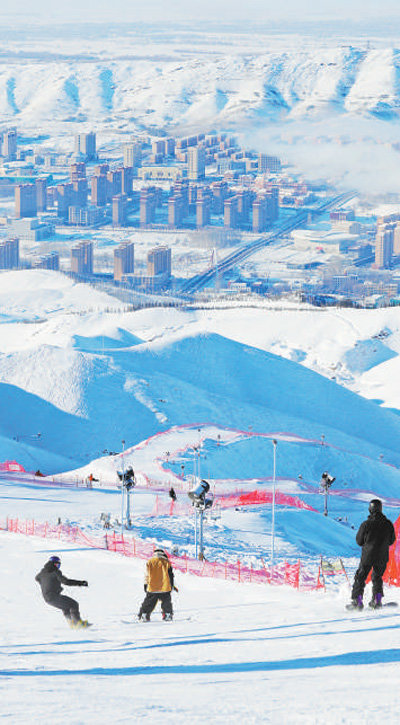 中国天然滑雪场图片