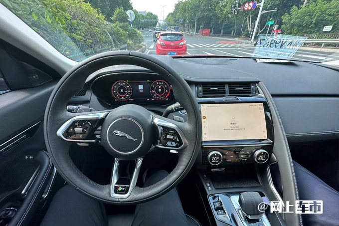 捷豹路虎2款新车8月25日上市新E-PACE预计25万起售-图6