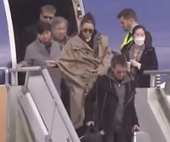 ● 让-米歇尔·雅尔和巩俐