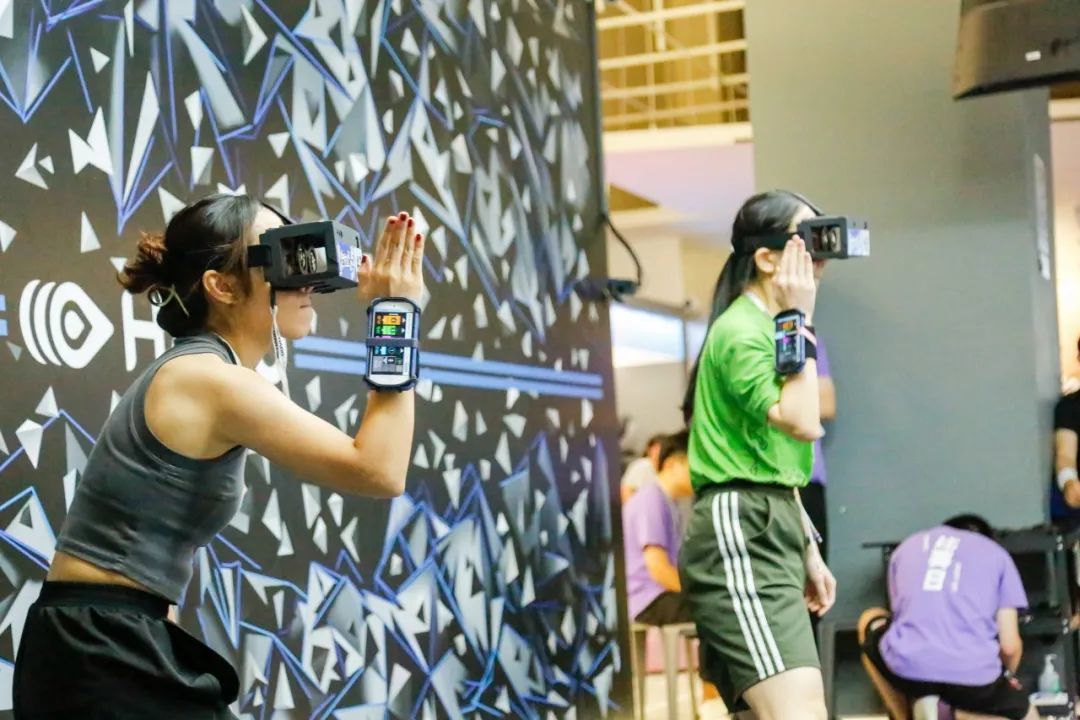 这项风靡全球的AR运动,能否在中国刮起「波动」风_凤凰网