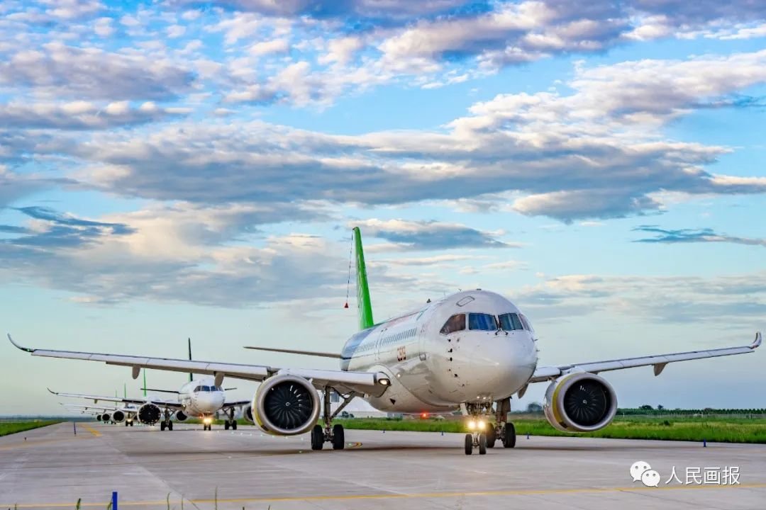 2022年7月,C919大型客机6架试飞机已圆满完成全部试飞任务。摄影 万全/人民画报