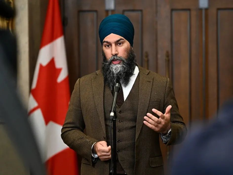 ◆贾格米特·辛格是第一个担任加拿大国会反对党领袖的锡克教徒。